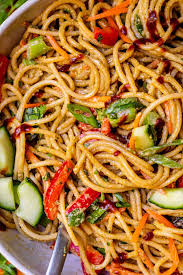 (Vegetarian) Noodle Salad with Sesame Peanut Sauce